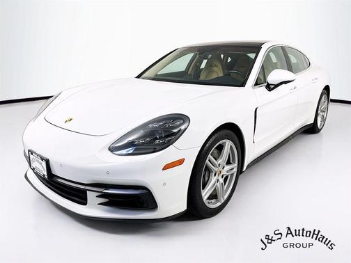2019 Porsche Panamera 4S