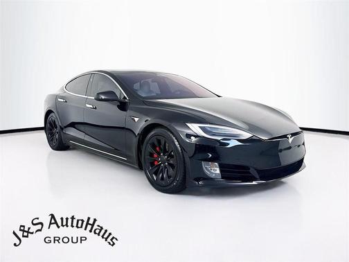 2020 Tesla Model S Performance
