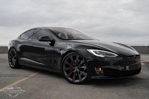 2020 Tesla Model S Performance