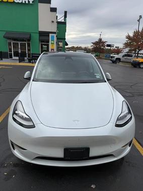 2022 Tesla Model Y Long Range