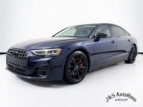 2022 Audi S8 4.0T quattro