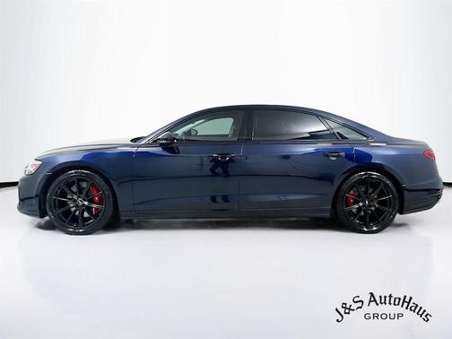 2022 Audi S8 4.0T quattro