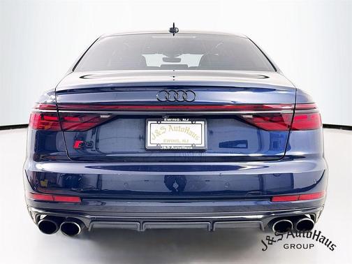 2022 Audi S8 4.0T quattro