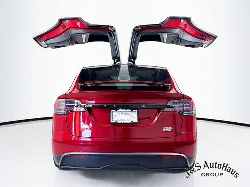 Ultra Red 2024 Tesla Model X Plaid