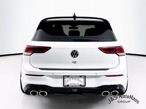 2022 Volkswagen Golf R 2.0T