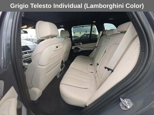 Grigio Telesto 2022 BMW X5 M50i