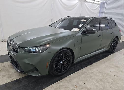 Alpine White 2025 BMW M5 Base
