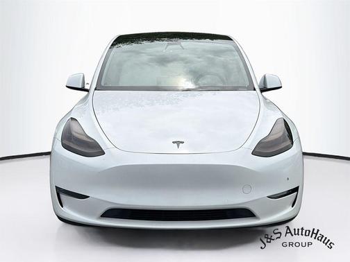 White 2020 Tesla Model Y Performance