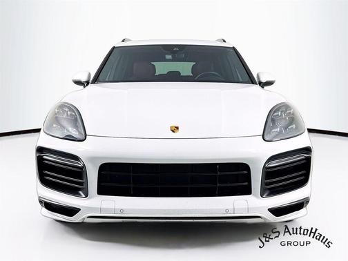 2021 Porsche Cayenne GTS