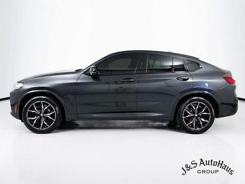 2022 BMW X4 M40i