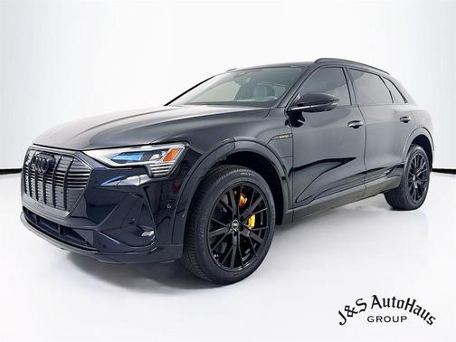 2022 Audi e-tron Premium