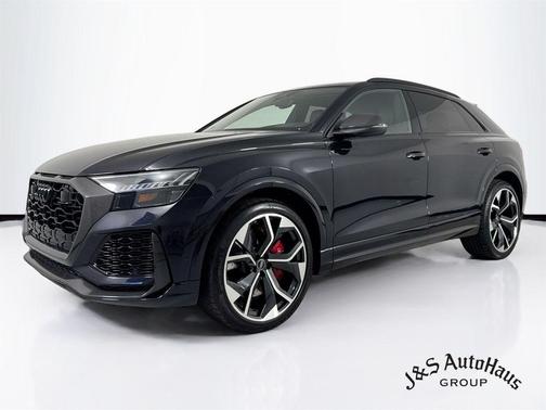 Orca Black Metallic 2021 Audi RS Q8 4.0T quattro