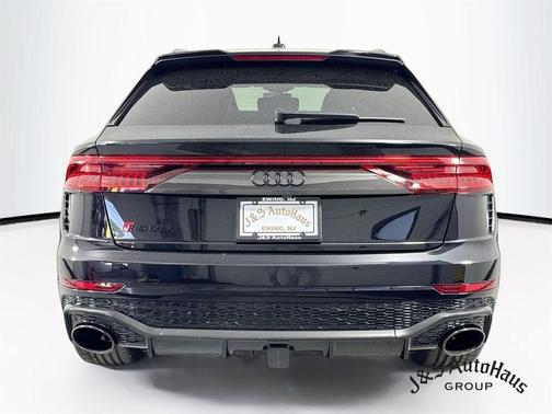 Orca Black Metallic 2021 Audi RS Q8 4.0T quattro