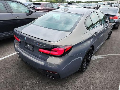 2023 BMW M550 i xDrive