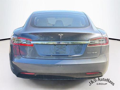 Gray 2021 Tesla Model S Long Range