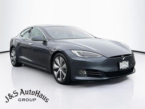 Gray 2021 Tesla Model S Long Range