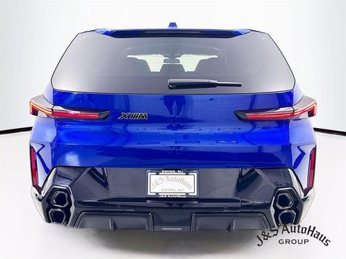 2023 BMW XM Base