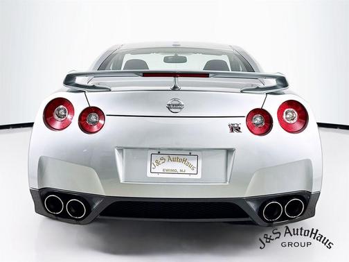2009 Nissan GT-R Premium