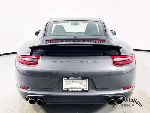 2017 Porsche 911 Carrera S