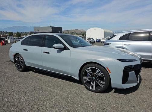 Brooklyn Gray Metallic 2023 BMW 760 760i xDrive