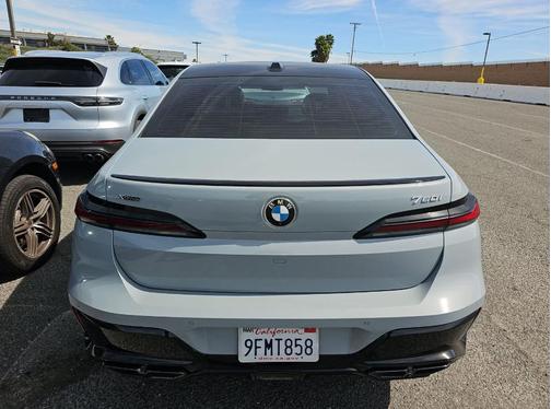 Brooklyn Gray Metallic 2023 BMW 760 760i xDrive
