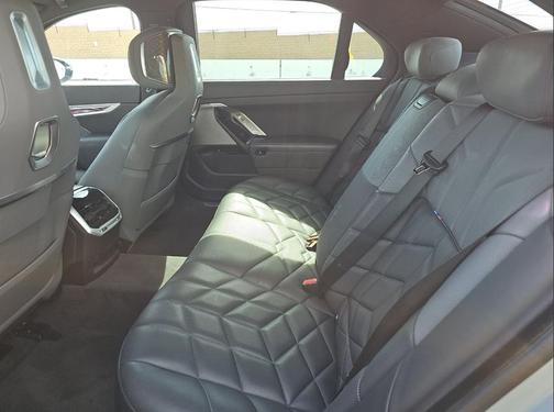 Brooklyn Gray Metallic 2023 BMW 760 760i xDrive