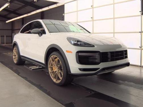 2023 Porsche Cayenne Turbo GT