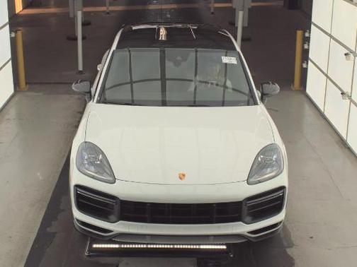 2023 Porsche Cayenne Turbo GT