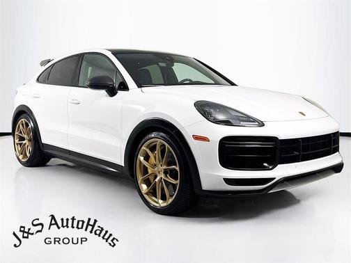 2023 Porsche Cayenne Turbo GT