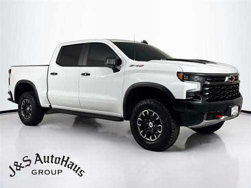 Summit White 2023 Chevrolet Silverado 1500 ZR2