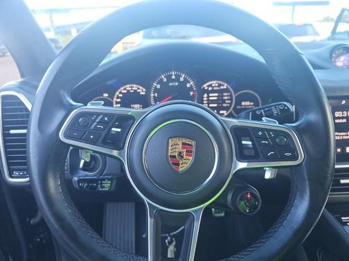 2021 Porsche Cayenne GTS