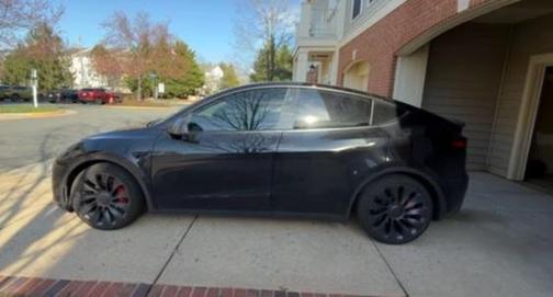 Black 2025 Tesla Model Y Performance