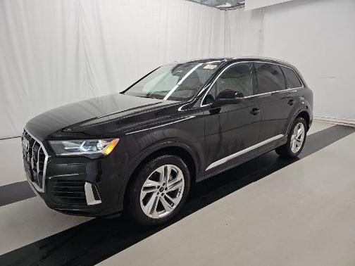 2022 Audi Q7 55 Premium Plus