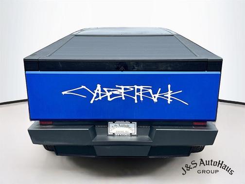 2024 Tesla Cybertruck Base