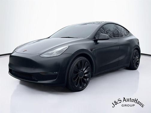 2023 Tesla Model Y Performance