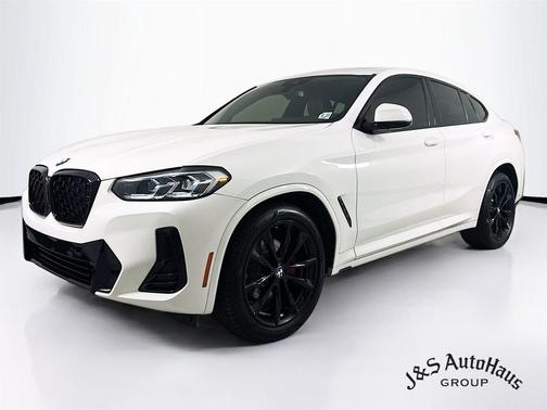 2022 BMW X4 xDrive30i