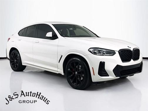 2022 BMW X4 xDrive30i
