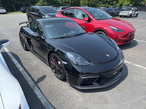 2021 Porsche 718 Cayman GT4