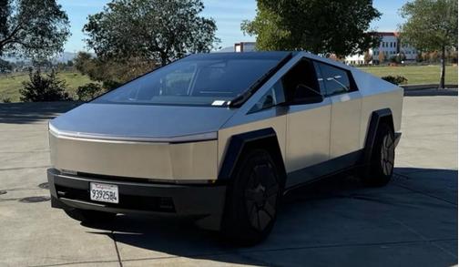 2024 Tesla Cybertruck Base