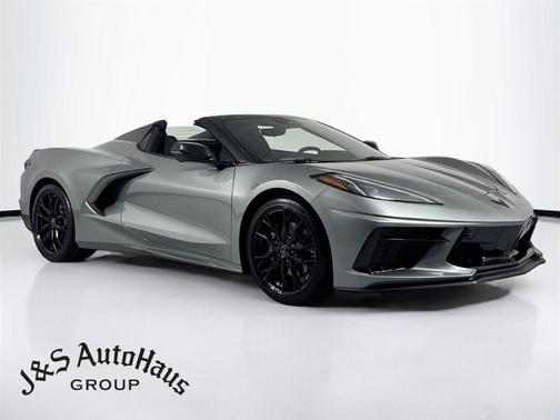Gray Metallic 2024 Chevrolet Corvette Stingray w/3LT