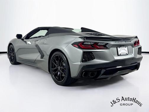 Gray Metallic 2024 Chevrolet Corvette Stingray w/3LT