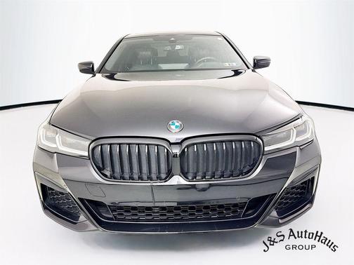 2022 BMW 530 i