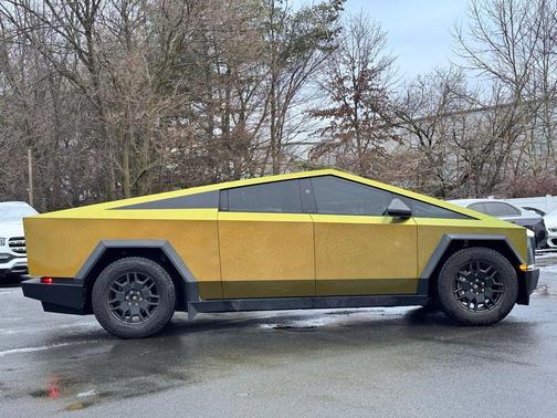 2024 Tesla Cybertruck Base