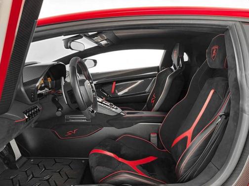 2016 Lamborghini Aventador LP750-4 Superveloce