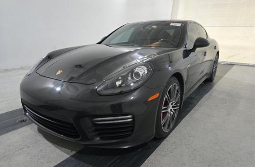 2015 Porsche Panamera GTS