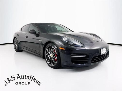 2015 Porsche Panamera GTS