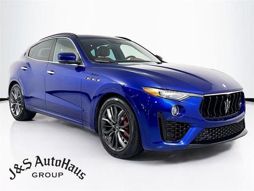 2022 Maserati Levante Modena