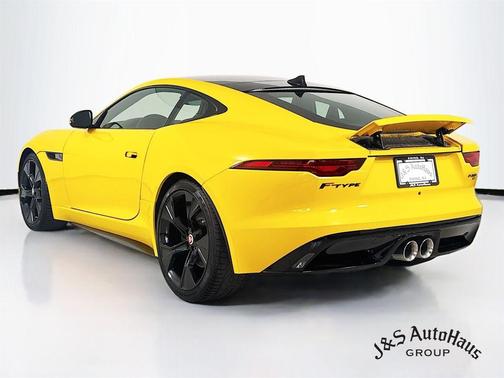 2021 Jaguar F-TYPE R-Dynamic