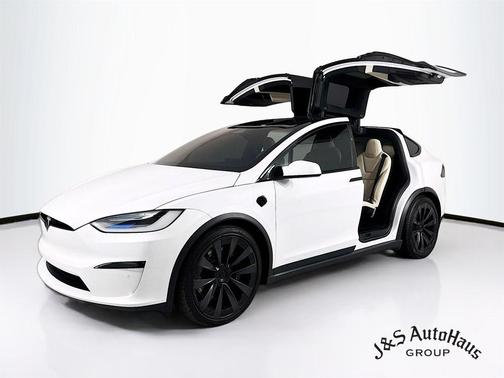2022 Tesla Model X Plaid