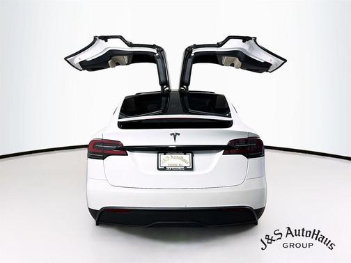 2022 Tesla Model X Plaid